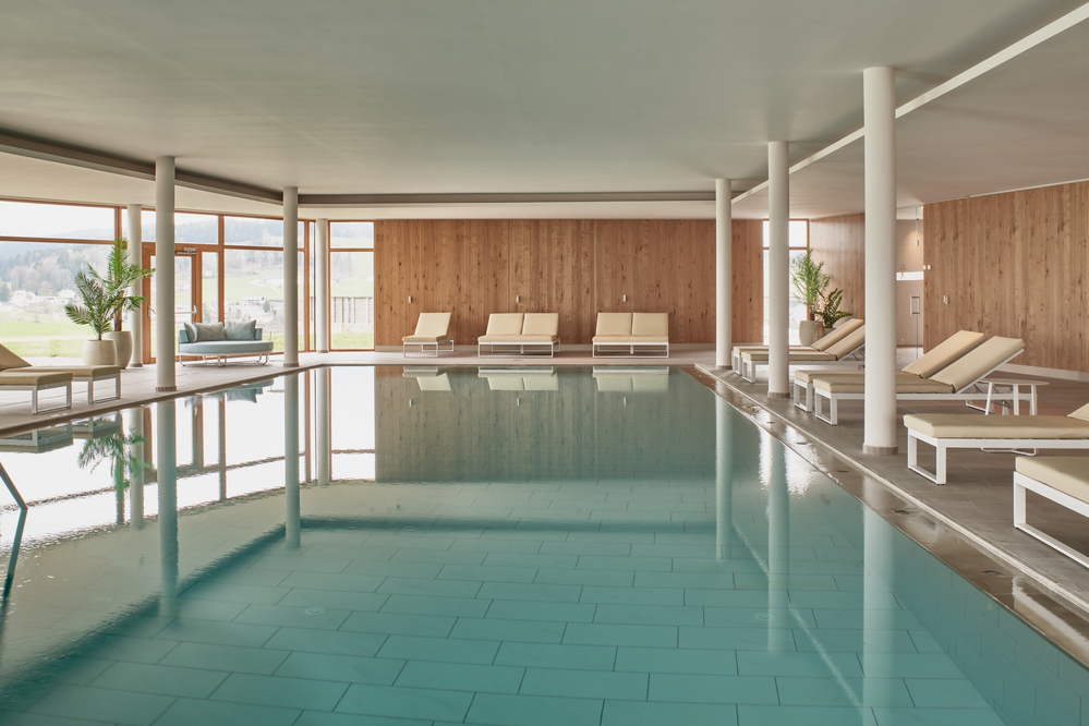 falkensteiner-bad-leonfelden-innenpool