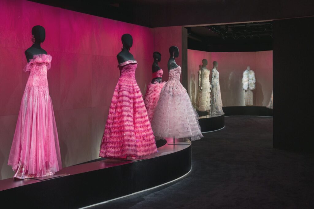 Armani Privé Ausstellung Mailand