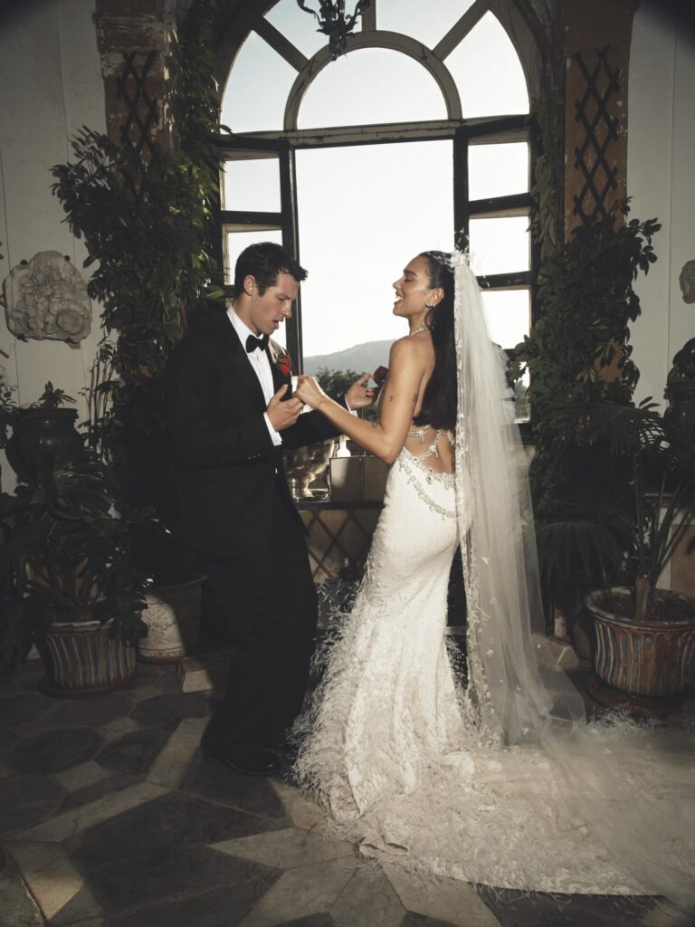 Chanel DUa Lipa by David Sims Hochzeit 
