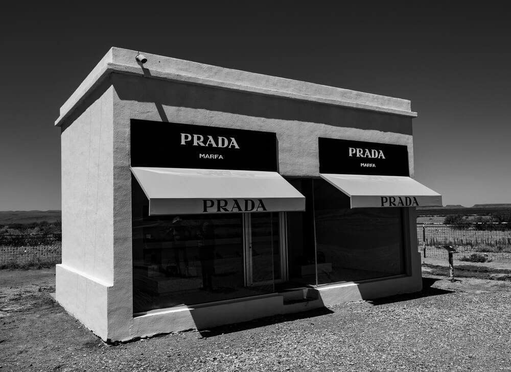 Prada Marfa ist 20 Jahren Alt